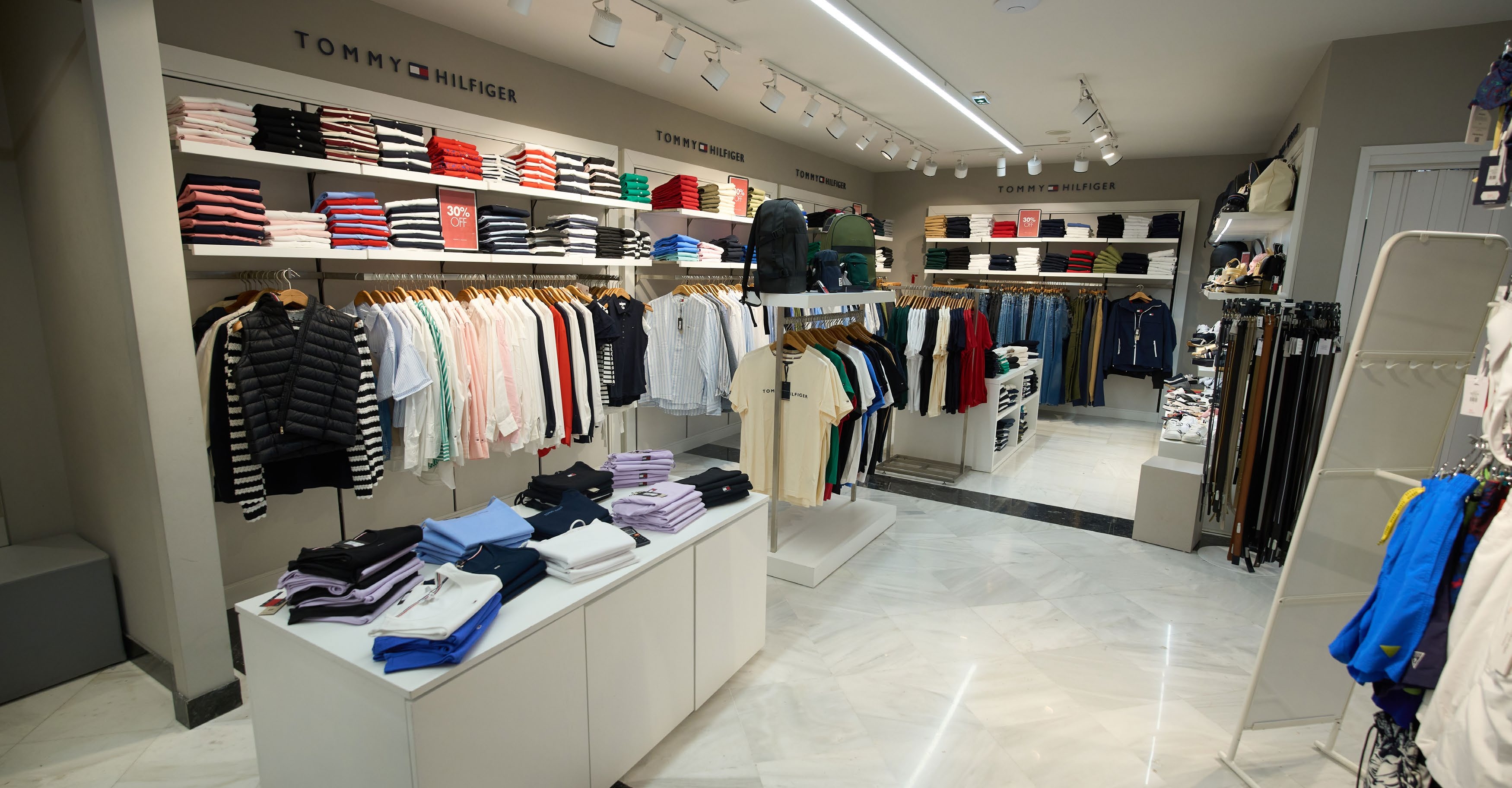 Tommy Hilfiger shop image